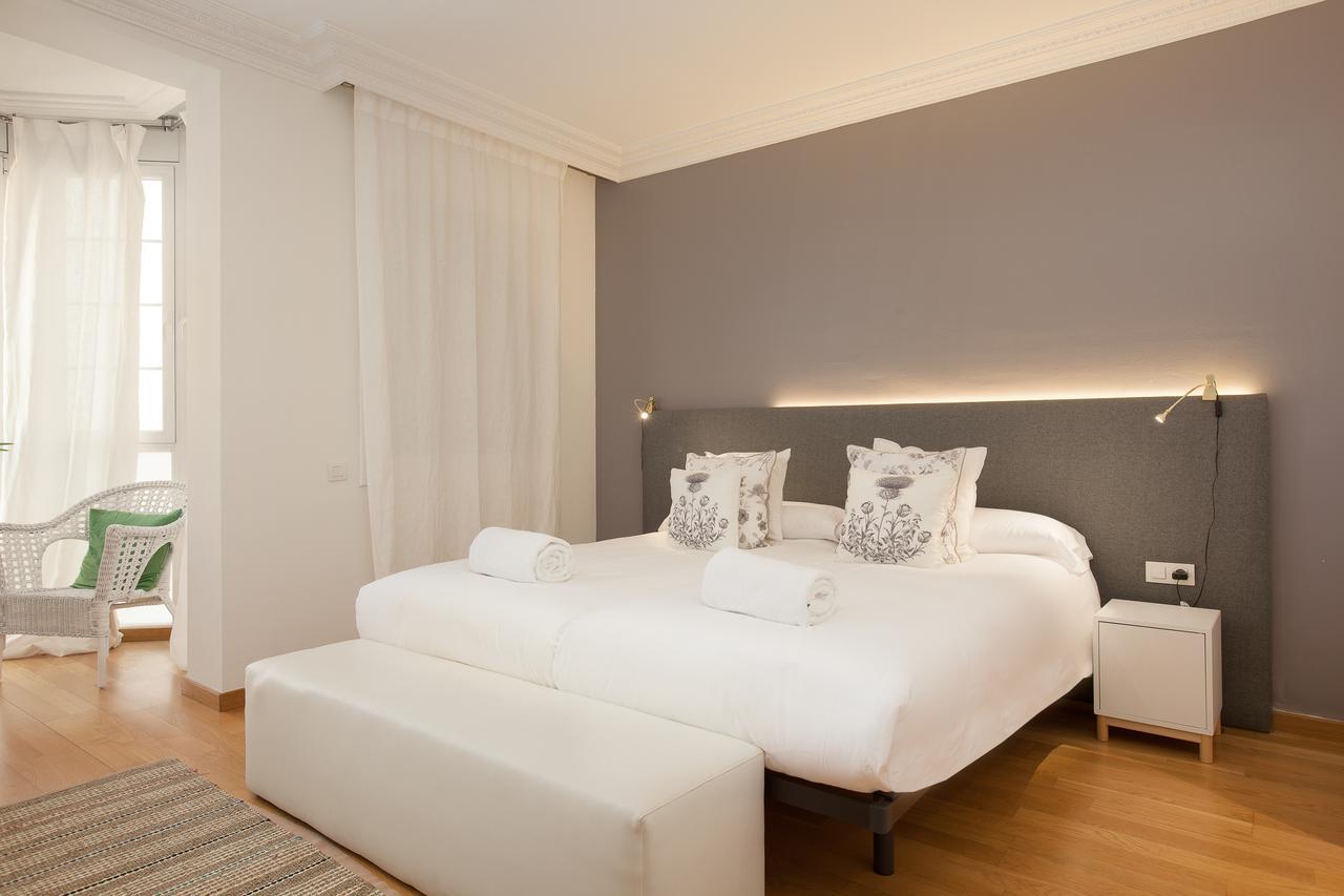 Rent Top Apartments Avenida Diagonal Barcelona Buitenkant foto